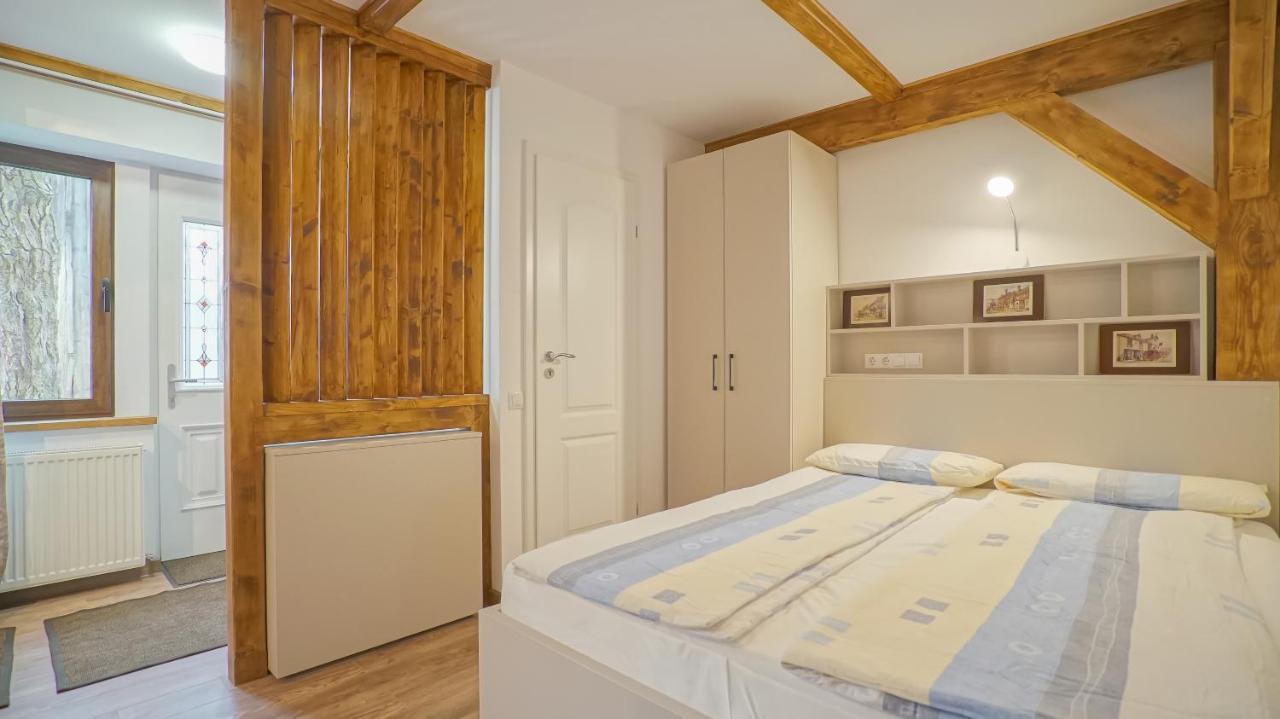 Apartamento Oldtown Refuge Braşov Exterior foto
