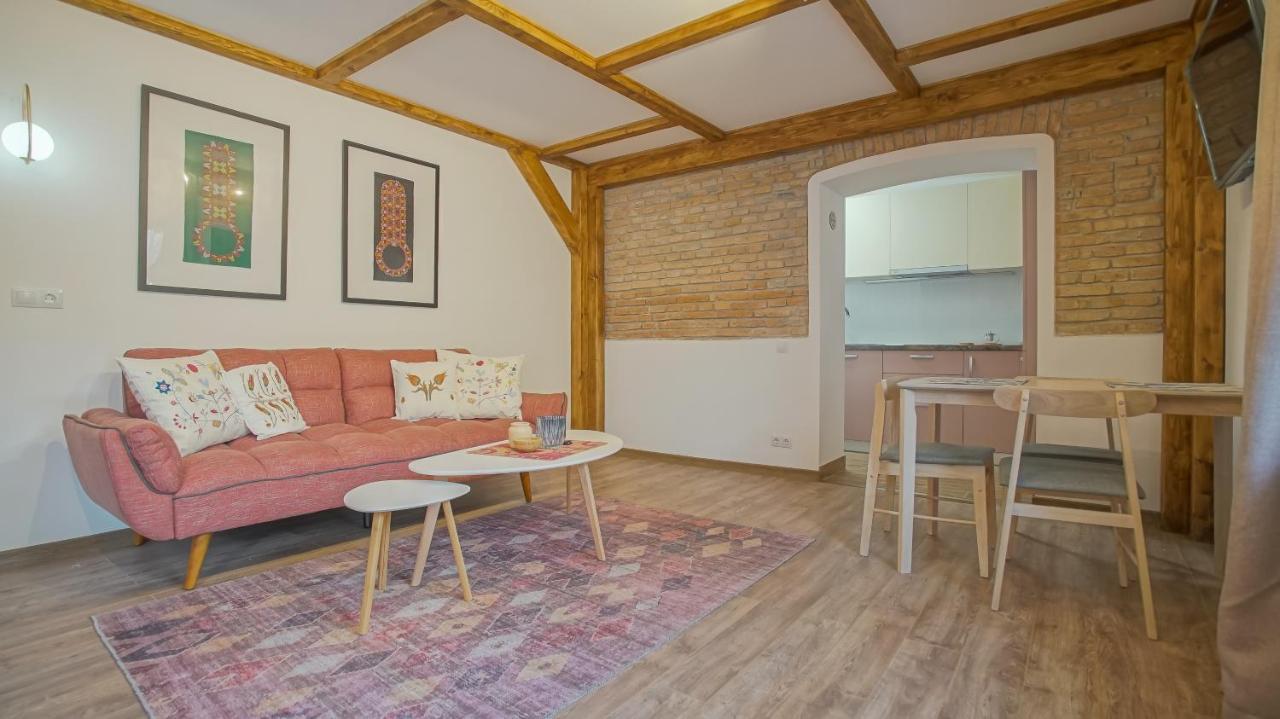Apartamento Oldtown Refuge Braşov Exterior foto